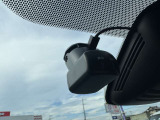 【ドライブレコーダー】時間に合わせた情報をしっかりと録画録音いたします。運転に際してのトラブルや事故などの映像もしっかりと録音録画いたします。