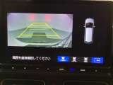 バックでの車庫入れも安心です! リアカメラが付いているバックモニター付のナビを装備しております。バンパーについているソナーや、操作線もついており距離感も画面から確認できます。
