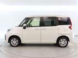 両側スライドドア付きだから、狭い駐車スペースなどでの 乗り降りラクラク!小さなお子さまのいるご家庭には嬉しい装備。