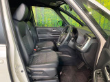 運転席シート廻りは使用感も少なく、良好な状態となっています。丁寧に使われていたことがよくわかりますね。