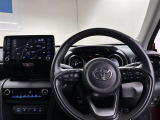 先進性と高級感あふれるコックピットを演出。誰がハンドルを握っても運転しやすい、開放的な視界が魅力です☆
