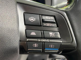 【全車速追従機能付クルーズコントロール】高速道路での長距離走行が楽に!!自動で速度を保つクルーズコントロールが、衝突軽減システムと連携し、前方の車両を感知して車間を保つように速度調節してくれます!!