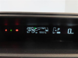 メーター類は視認性の良い中央寄りの配置となっております。