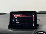 【メーカー認定の品質】本当におすすめできる品質を保持した、マツダ車のみに与えられる 「マツダ認定U-Car」。マツダ車のプロが責任をもって整備し、安心の保証をお付けしてご提供する中古車です。