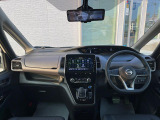 セレナ 1.2 e-POWER ハイウェイスターV アーバンクロム 