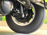 お車を安心してお乗りいただく為には、足回りの定期点検が欠かせません。サービスサポート(有償保証)では無料点検もご提供しており、安心のカーライフをお過ごしいただけるサポート体制が整っています。