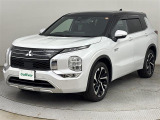 アウトランダー PHEV 2.4 P 4WD 本革シート