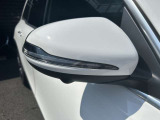 3人分のシートポジションを記憶させる事が可能で、スイッチ一つでベストポジションを呼び出せます。シートポジションを毎回設定する煩わしさがなくなり大変便利な装備です。