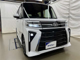 LEDヘッドライトです。デザイン性がよくとても明るいので、夜間の走行や悪天候でも安心です。しかも長寿命!
