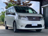 4WD★バックカメラ★社外ナビストラーダCNーR330WD★フルセグTV★DVD★CD★AM★FM★両側パワースライドドア★純正スチールホイールスタッドレスタイヤ付き★ワンオーナー