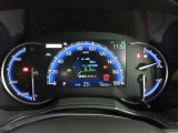 運転席のメータパネル類は常に視界に入る場所ですので、大事なチェックポイントです。ぜひ実際にご乗車ください。