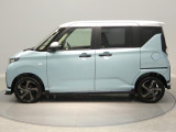 【乗り降りしやすい高さ】高すぎない車高でアクセスもスムーズ。日々のお仕事や長距離の移動など体への負担を軽くしてくれる扱いやすさが魅力です。