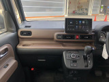 エンジンオイルの交換と、室内抗菌消臭処理を施工し、ご納車させていただきます