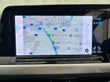 純正ナビゲーションシステム「ディスカバープロ」。車両を総合的に管理するインフォテイメントシステムです。