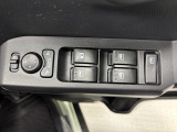 【電動格納ミラーつき】狭い駐車場でも安心です♪