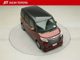 両側パワースライドドア付きだから、狭い駐車スペースなどでの乗り降りラクラク♪小さなお子さまのいるご家庭には嬉しい装備です。
