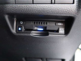 ETC車載器(2.0)付きです。高速道路の料金所もスムーズに通過できます。