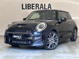 ◆LIBERALAは、輸入車選びの新たなスタイルを提案するインポート・セレクト・ブランドです。オーナー様となる方がクルマから直接感じる感性を第一にした、最良の一台との出会いをコーディネートいたします。
