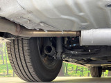 お車を安心してお乗りいただく為には、足回りの定期点検が欠かせません。サービスサポート(有償保証)では無料点検もご提供しており、安心のカーライフをお過ごしいただけるサポート体制が整っています。