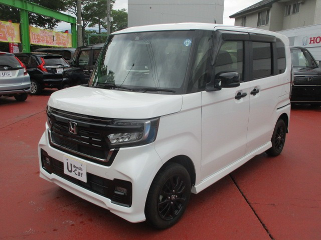 ホンダ N-BOXカスタム 