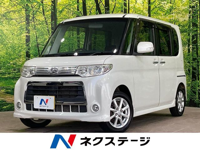 ダイハツ タントカスタム 
