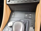 シートヒーター&ベンチレーションを装備しています。季節を問わず快適なドライブをサポートします。