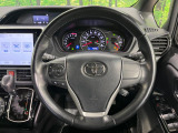 【ステアリングスイッチ】運転中、前方から目線をそらすことなく、オーディオ等の操作が可能な便利機能!安心&快適なドライブを演出してくれます♪