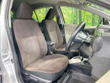 ドライバーによって運転しやすいポジションは異なり、あの車はどうなのか不安なこともありますよね。気になるお車は店頭で乗り込んでご確認いただけます♪
