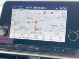 【メーカー純正ナビ】インテリアに溶け込むスタイリッシュな「専用設計」メーカーナビを装備♪視認性や操作性など基本性能にも優れ、より上質なカーライフをお楽しみいただけます。