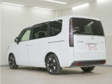 当社では、お客様に安心してお車をお選びいただくため、ご購入前に現車のご確認をお願いしております。