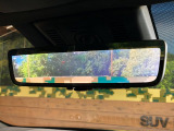 【デジタルインナーミラー】後席の大きな荷物や同乗者で後方が確認しづらい時でも安心!カメラが撮影した車両後方の映像をルームミラー内に表示。クリアな視界で状況の確認が可能です!
