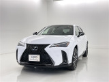 「UX250h FSEmotionalEx」入荷いたしました。ボディーカラーは&ldquo;ホワイトノーヴァガラスフレーク&ブラック&rdquo;です。