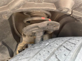 お車を安心してお乗りいただく為には、足回りの定期点検が欠かせません。サービスサポート(有償保証)では無料点検もご提供しており、安心のカーライフをお過ごしいただけるサポート体制が整っています。