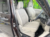 運転席シート廻りは使用感も少なく、良好な状態となっています。丁寧に使われていたことがよくわかりますね。