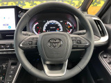 【純正革巻きステアリング】上質な革を使用することで、手にしっかり馴染みとても運転しやすいハンドルです♪