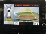 9インチディスプレイオーディオ  バックモニター付き。 車両後方の映像が画面に表示されるので、車庫入れが苦手な人も安心です。ただし、目視確認もお忘れなくお願いいたします。