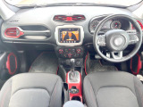 レネゲード トレイルホーク 4WD 