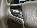 ステアリングスイッチ装備!運転しながら手元でオーディオの操作などができます。