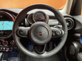 ◆LIBERALAは、輸入車選びの新たなスタイルを提案するインポート・セレクト・ブランドです。オーナー様となる方がクルマから直接感じる感性を第一にした、最良の一台との出会いをコーディネートいたします。