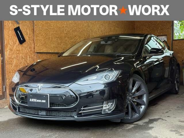 モデルS 85 D 21インチ パワーバックドア ETC