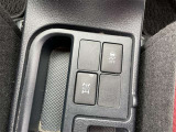【AUTO 4WD切替スイッチ】路面状況に合わせて自動で4WDに切り替わる安心&便利な走行モード!