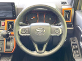 【純正革巻きステアリング】上質な革を使用することで、手にしっかり馴染みとても運転しやすいハンドルです♪