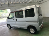 荷室は広々で、両側スライドドアだから積み下ろしもスムーズ。仕事用にも◎!
