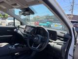 視界の良さなど、いつでも安心して運転できるようにドライバーをサポートします。