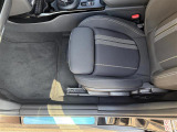 ◆LIBERALAは、輸入車選びの新たなスタイルを提案するインポート・セレクト・ブランドです。オーナー様となる方がクルマから直接感じる感性を第一にした、最良の一台との出会いをコーディネートいたします。