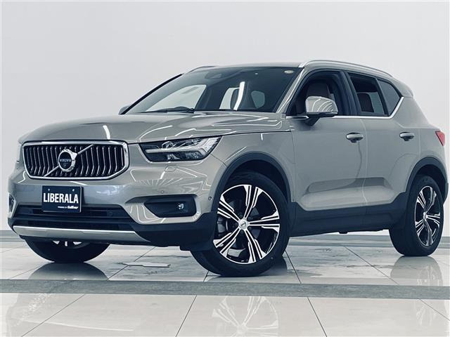 XC40 B4 AWD インスクリプション 4WD 4WD 本革シート