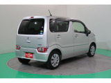 中古車はたった1台との一期一会♪購入して「良かった」「ありがとう」と言って頂ける様スタッフが全力でサポート致します!豊富な知識を持ったスタッフとお客様にピッタリな1台を一緒に探しましょう♪