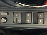 【パワーウインドウ】運転席のスイッチで、各席の窓ガラスの開閉ができます!あると便利ですよね!