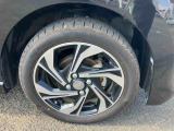 新車メーカー保証に準じた保証を1年間無償で受けられる「まごころ保証」、さらに保証を延長できる「まごころ保証プラス」「まごころ保証プラス&alpha;」をご用意しております。