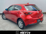 ソウルレッドのMAZDA2が入荷しました!ワンオーナーで低走行ながらお手頃価格です!